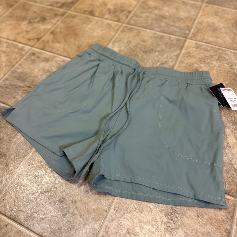 Cynthia Rowley Sage Green Activewear Shorts Drawstring Elastic Women Medium NWT - Picture 4 of 16